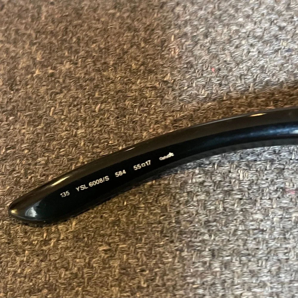Yves Saint Laurent Sunglasses - Picture 4 of 6
